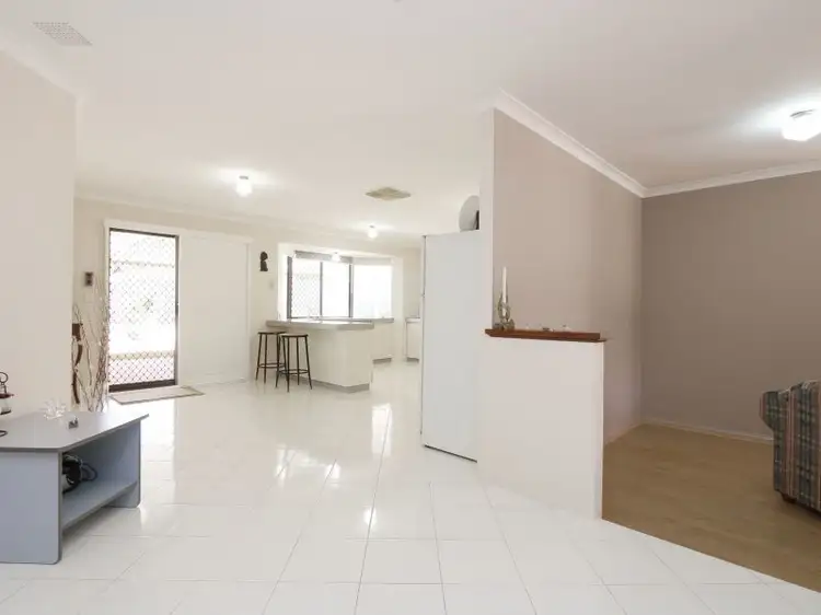 Fifth view of Homely house listing, 8 Chartwell Place, Leeming WA 6149