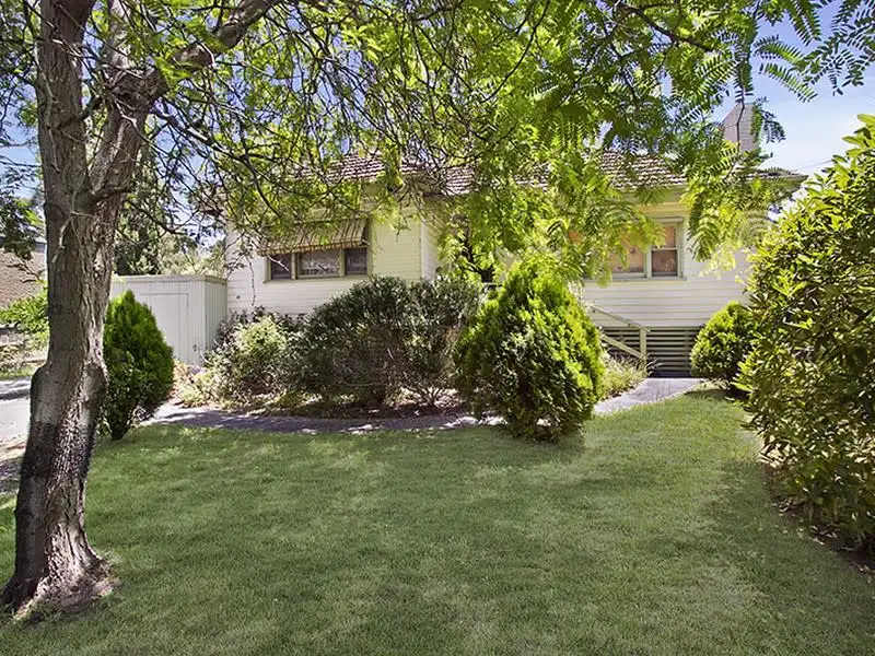 Main view of Homely unit listing, 1/37 Croydon Road, Croydon VIC 3136