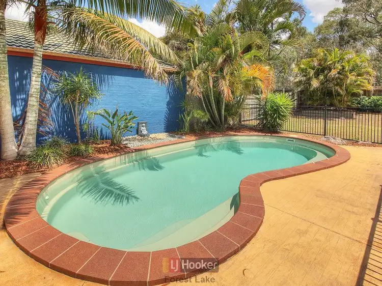 12 Purdie Place, Forest Lake QLD 4078