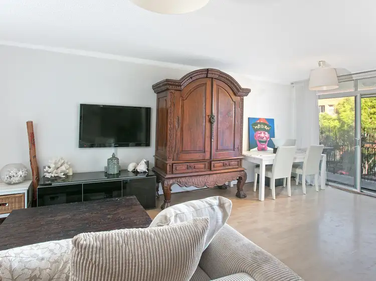 2/4 Greenwood Place, Freshwater NSW 2096