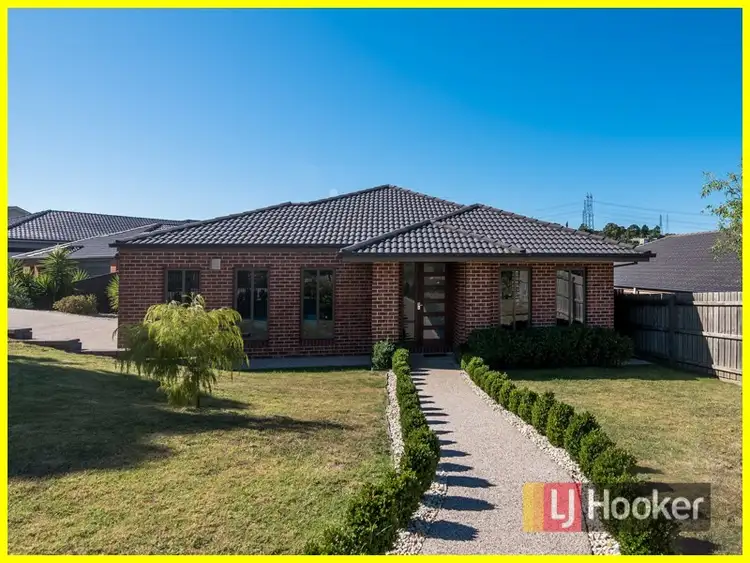 Main view of Homely house listing, 8 Brando Court, Endeavour Hills VIC 3802
