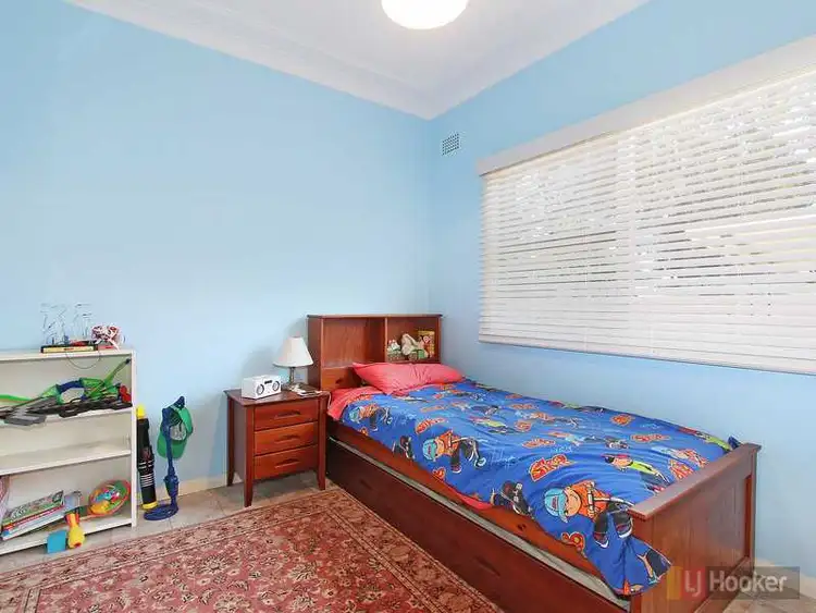 Sixth view of Homely house listing, 35 Adler Pde, Greystanes NSW 2145