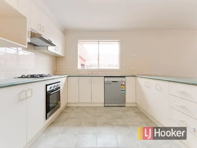 Third view of Homely house listing, 5 Wittenberg Court, Narre Warren VIC 3805