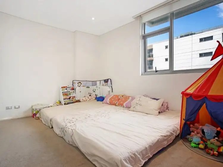 Fourth view of Homely apartment listing, 732/2 Lachlan Street, Waterloo NSW 2017