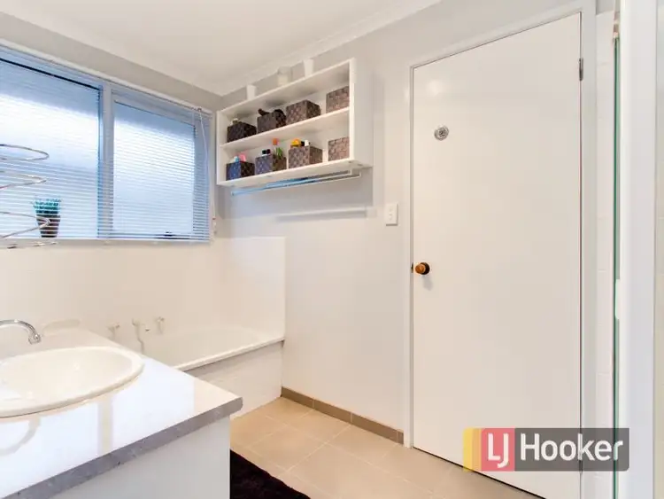 Sixth view of Homely house listing, 37 Skye Crescent, Endeavour Hills VIC 3802