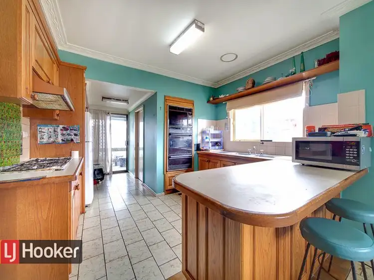 Sixth view of Homely house listing, 12 WHITESIDE ST, Springvale VIC 3171