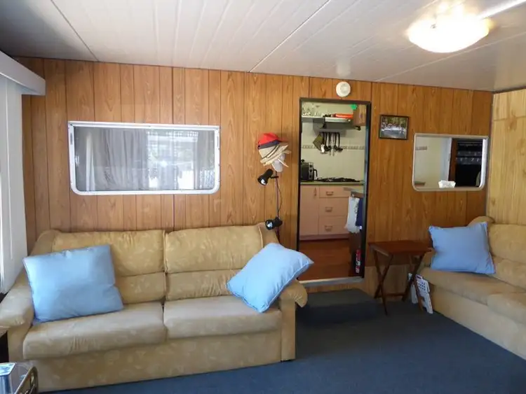 Fourth view of Homely unit listing, 6&7/127 Princes Highway, Lakes Entrance VIC 3909