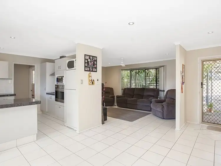 13 Paul Court, Carrara QLD 4211