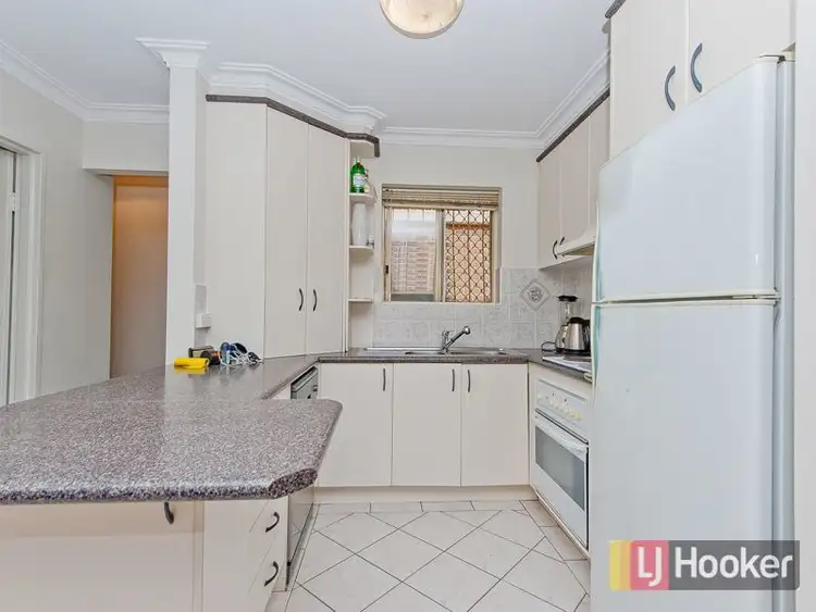 Fourth view of Homely unit listing, 4/62 Longfellow Street, Norman Park QLD 4170