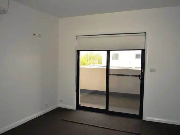 Seventh view of Homely townhouse listing, 17 Kent Street, Deakin ACT 2600