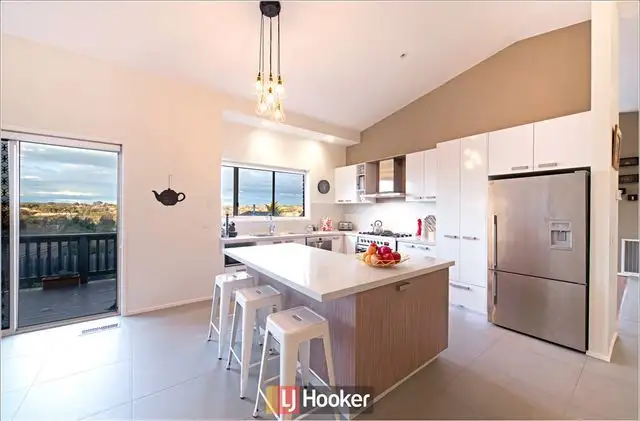 Sixth view of Homely house listing, 1 Ferguson Circuit, Ngunnawal ACT 2913