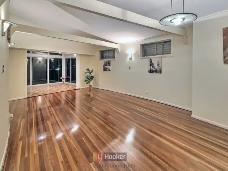 Fifth view of Homely house listing, 10 Azanian Street, Upper Mount Gravatt QLD 4122