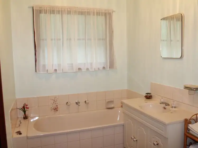 Seventh view of Homely house listing, 160 Hoyt Street, Lindenow VIC 3865