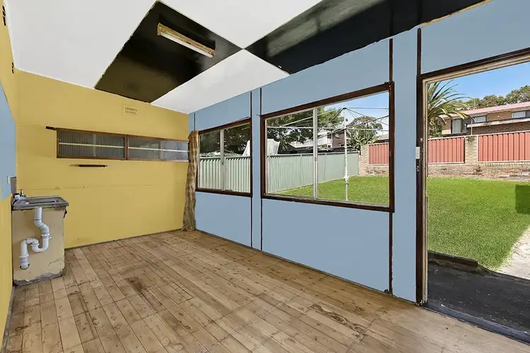 Fifth view of Homely house listing, 10 Sabrina Avenue, Bateau Bay NSW 2261