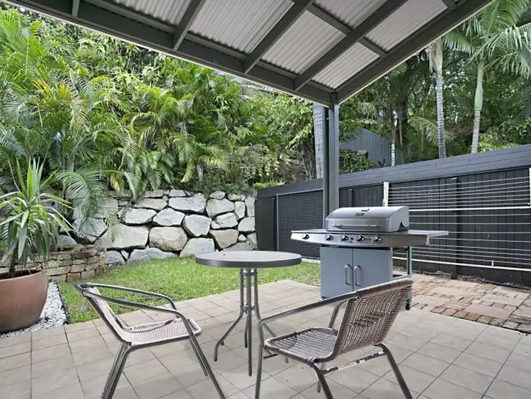 Fourth view of Homely townhouse listing, 2/76 Armadale Street, St Lucia QLD 4067