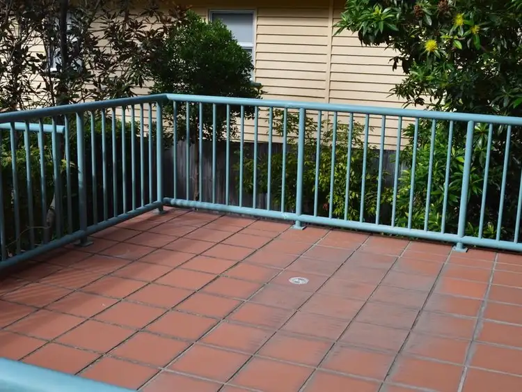 Fifth view of Homely unit listing, 5/12 Gillian Lane, Southport QLD 4215