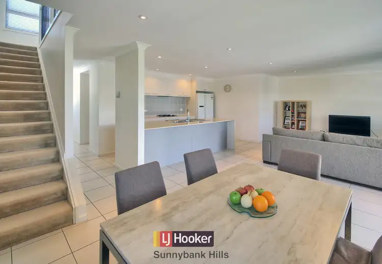 Second view of Homely townhouse listing, 1/16-28 Surbiton Court, Carindale QLD 4152