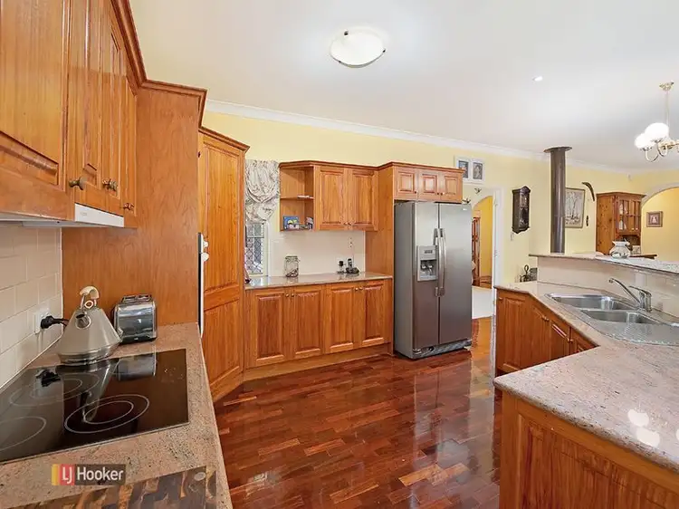 Fifth view of Homely house listing, 11 Cherington Way, Murrumba Downs QLD 4503