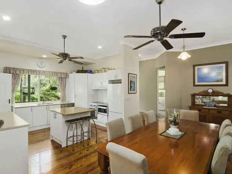 123 Castle Hill Drive North, Gaven QLD 4211
