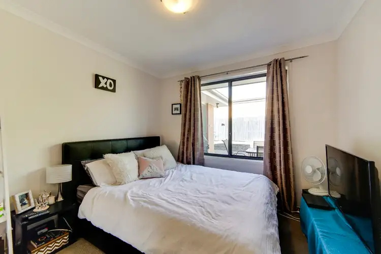 Fifth view of Homely house listing, 6 Sax Place, Macgregor ACT 2615