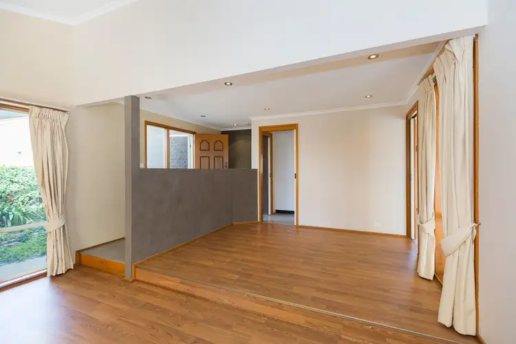Seventh view of Homely house listing, 10 Chippindall Circuit, Theodore ACT 2905