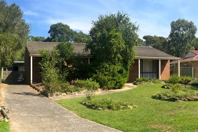 4 Hawkesbury Close, Bateau Bay NSW 2261