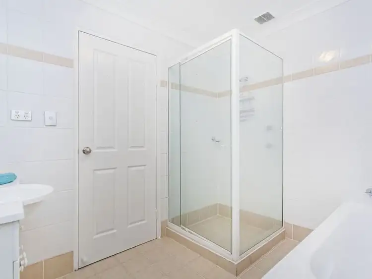 Fourth view of Homely apartment listing, 2/3-5 Banksia Rd, Caringbah NSW 2229