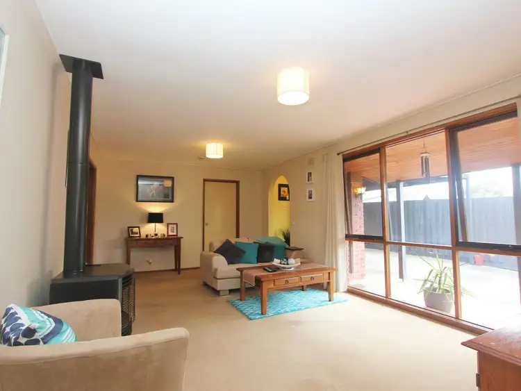 Fourth view of Homely house listing, 17 Samantha Court, Frankston VIC 3199