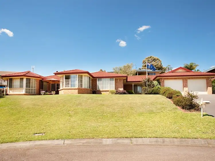 184 Grand Parade, Bonnells Bay NSW 2264
