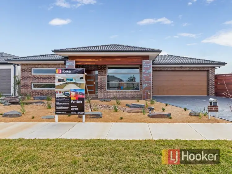 Second view of Homely house listing, 8 Herring Avenue, Cranbourne North VIC 3977