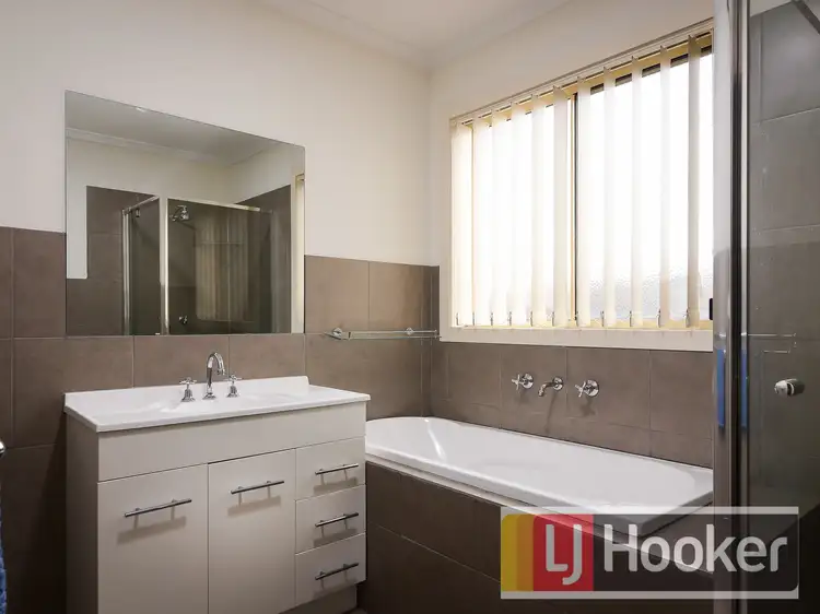 Fifth view of Homely unit listing, 5A Hoddle Court, Cranbourne VIC 3977