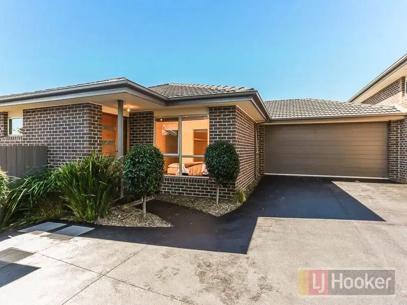 Main view of Homely townhouse listing, 4/12 Valerie Street, Boronia VIC 3155