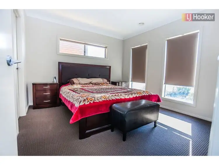 Fourth view of Homely house listing, 29 Bradshaw Avenue, Craigieburn VIC 3064
