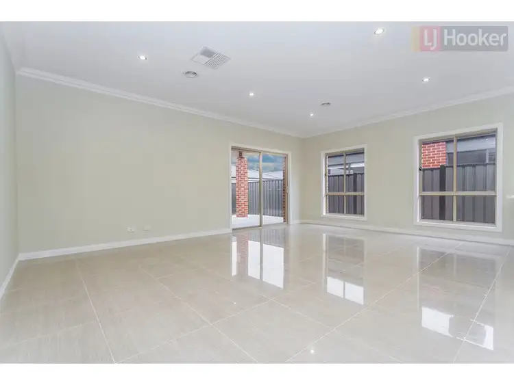 Sixth view of Homely house listing, 39 Evergreen Crescent, Craigieburn VIC 3064