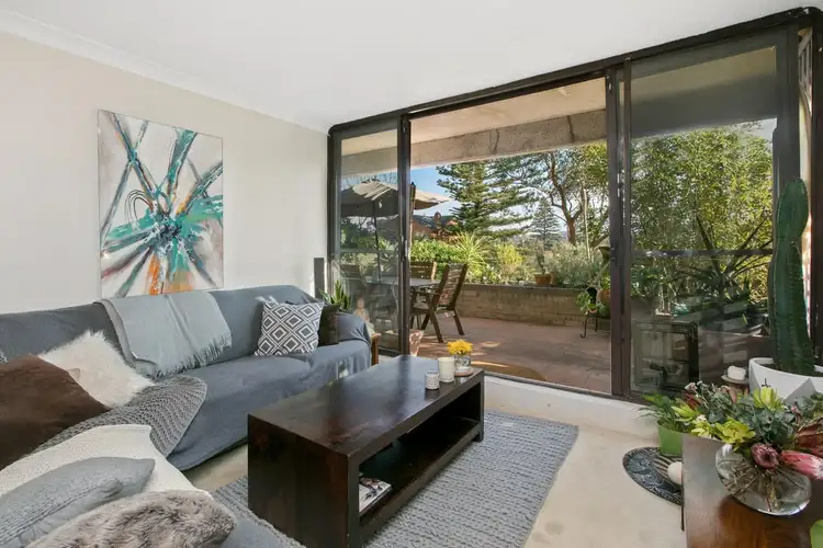 Third view of Homely apartment listing, 3/100 Queenscliff Road, Queenscliff NSW 2096