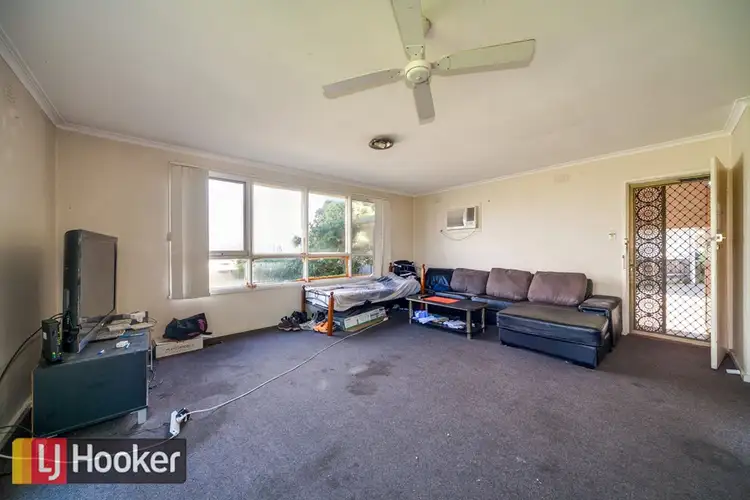 Third view of Homely house listing, 10 CARLYON CRT, Springvale VIC 3171