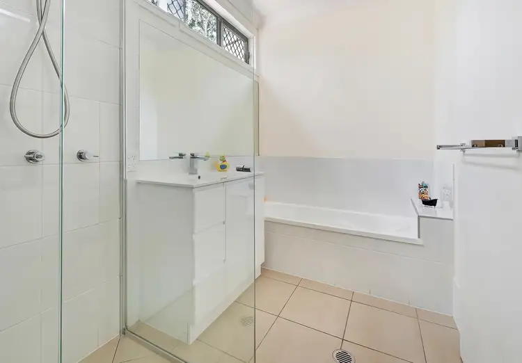 Fifth view of Homely house listing, 25 Tarrant Drive, Mudgeeraba QLD 4213