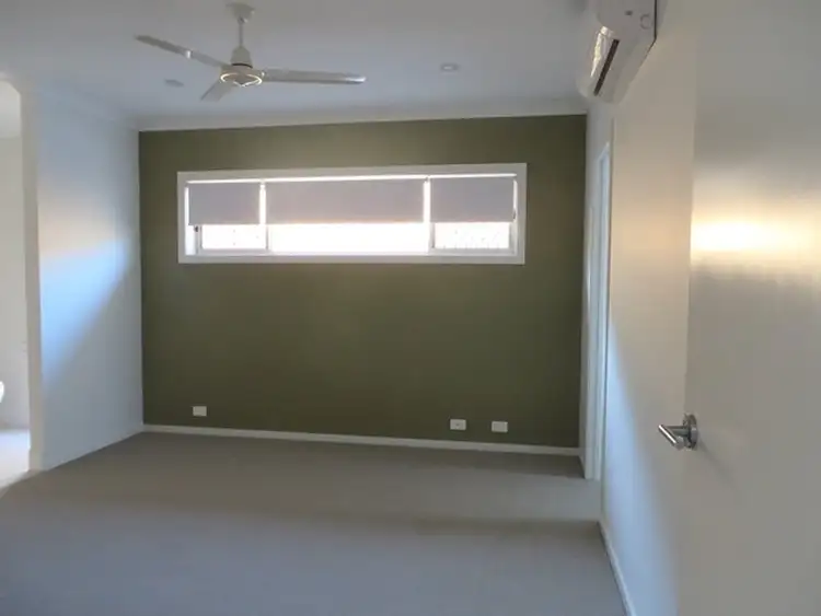 Sixth view of Homely house listing, 7 TULIPWOOD CIRCUIT, Boyne Island QLD 4680