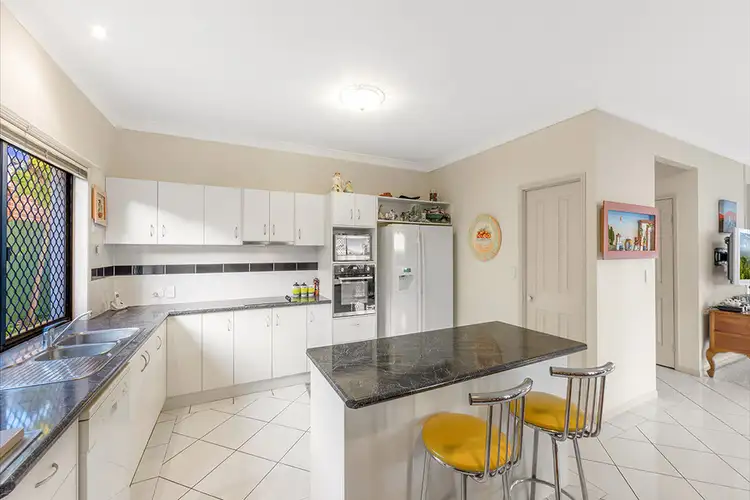 Fourth view of Homely house listing, 7 Holland Place, Carindale QLD 4152
