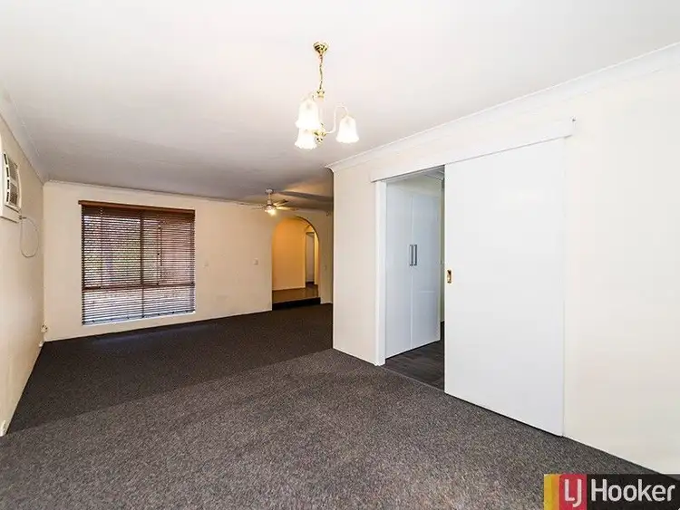 Seventh view of Homely house listing, 10 Oakajee Court, Gosnells WA 6110