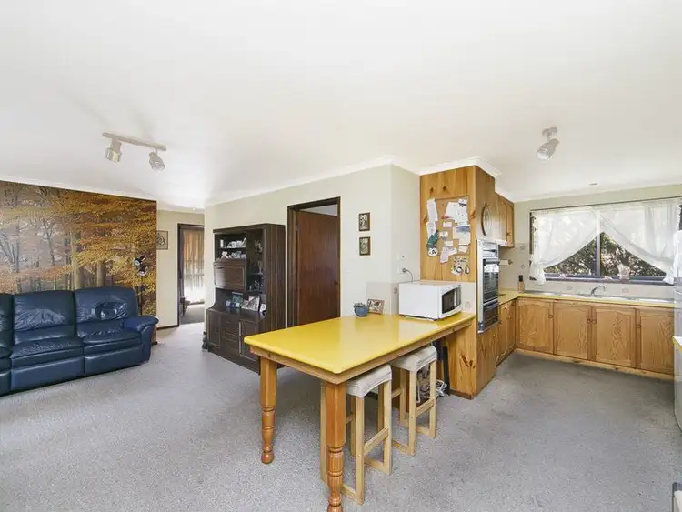 Sixth view of Homely house listing, 7 Hayley Crescent, Queanbeyan NSW 2620
