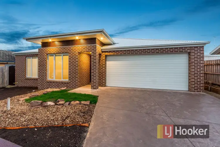 1 Atkins Road, Pakenham VIC 3810