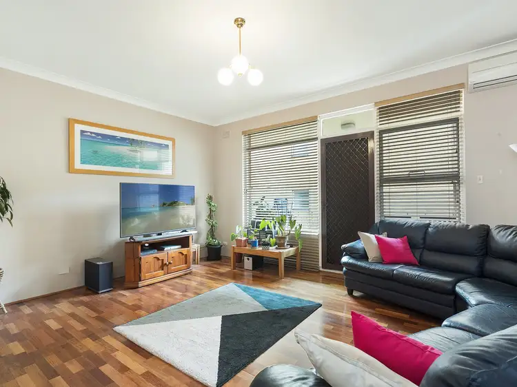 Third view of Homely unit listing, 6/30 Clarence Avenue, Dee Why NSW 2099