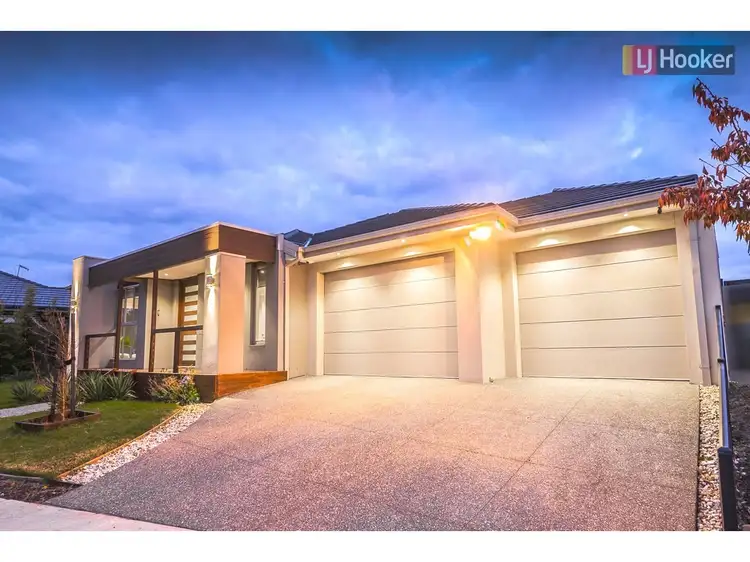 Second view of Homely house listing, 6 Vision Road, Craigieburn VIC 3064