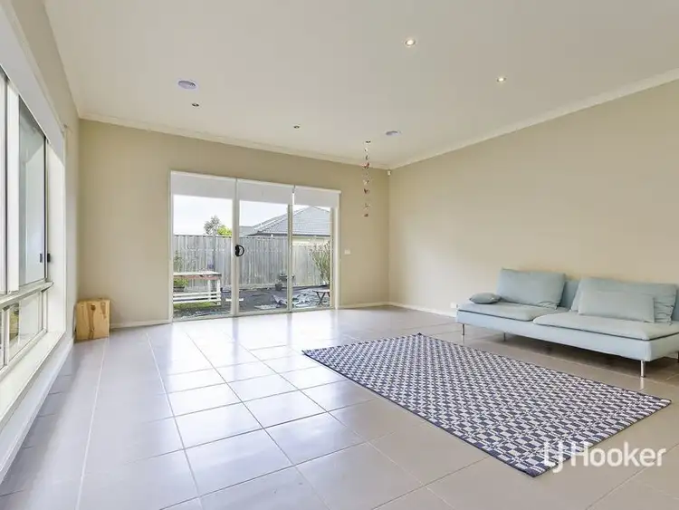 Second view of Homely house listing, 14 Seafarer Way, Sanctuary Lakes VIC 3030
