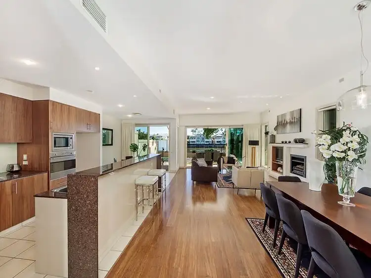 705 Glades Drive, Robina QLD 4226