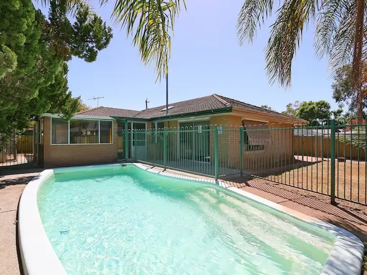 Second view of Homely house listing, 4 Bayham Place, Huntingdale WA 6110
