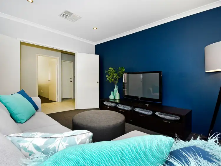 Sixth view of Homely house listing, 6 Frobisher Avenue, Munster WA 6166