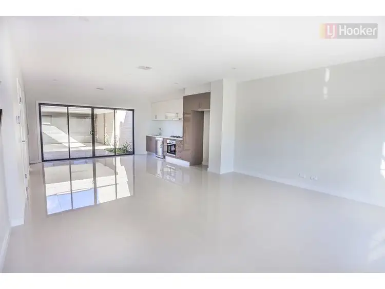 Second view of Homely house listing, 31 Honour Street, Craigieburn VIC 3064