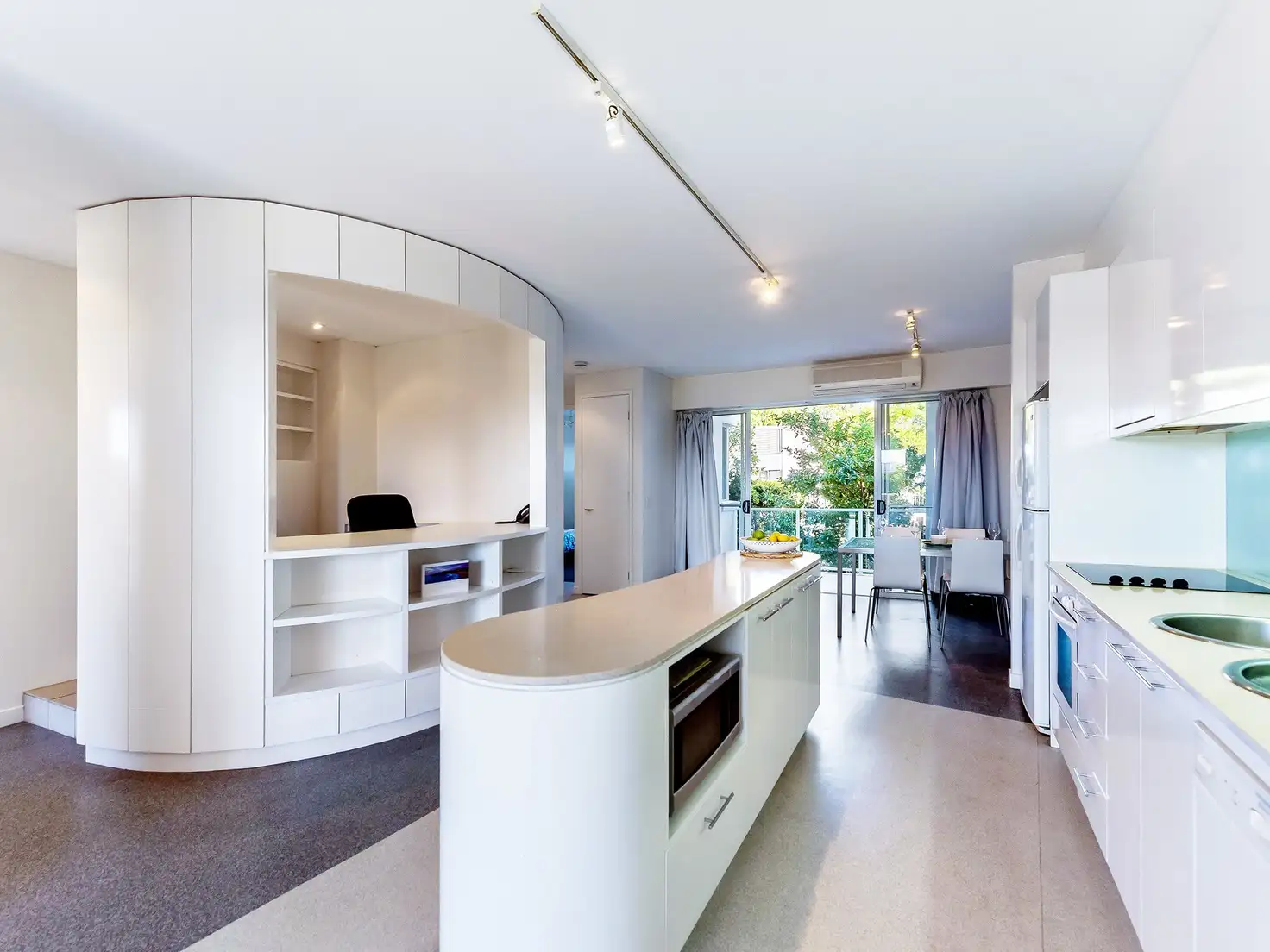 Main view of Homely unit listing, 10/98 University Drive, Varsity Lakes QLD 4227